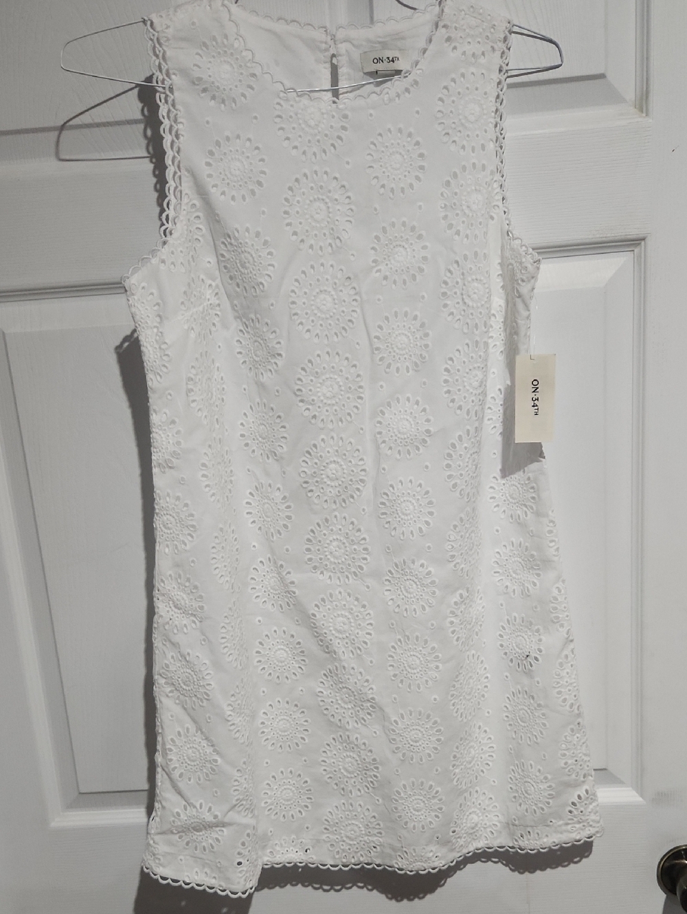 On 34th White Eyelet Sleeveless Mini Dress - Feminine A-Line